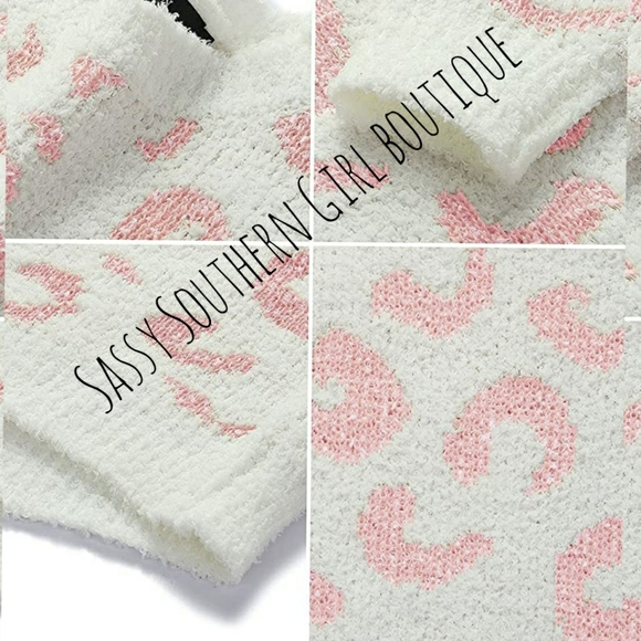 🆕⭐Fuzzy white pink cheetah leopard lounge set - Picture 3 of 10